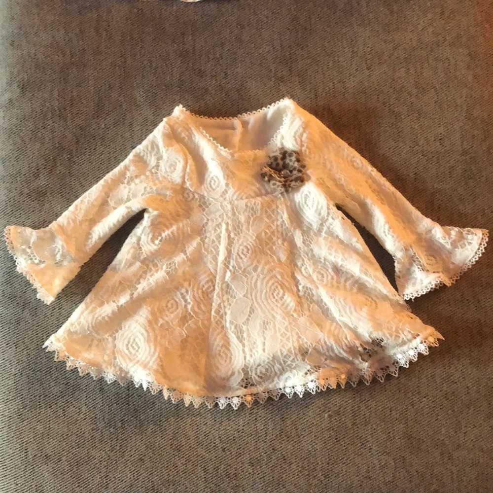 Lace blouse for Baby 6-9 MO